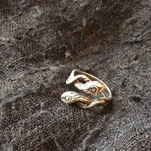 Serpent ring